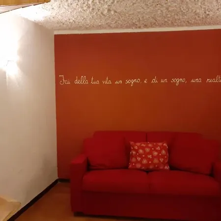 La Petite Maisonnette